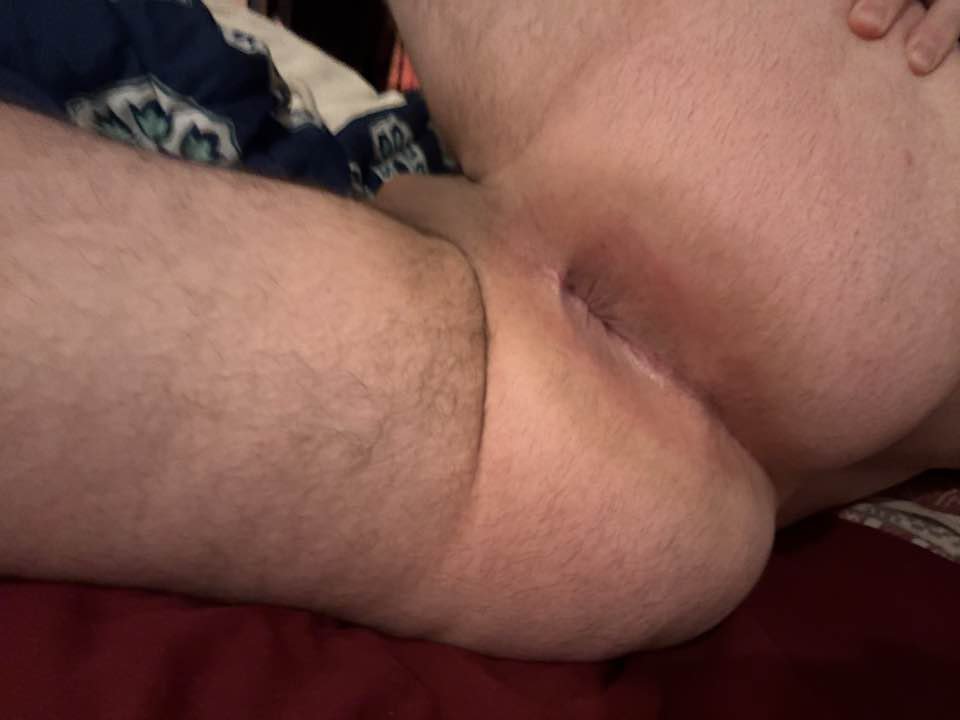 Gay slut wants to become a webfamous men with his little dick. Help him out. Save & Repost #gB29M9Xh