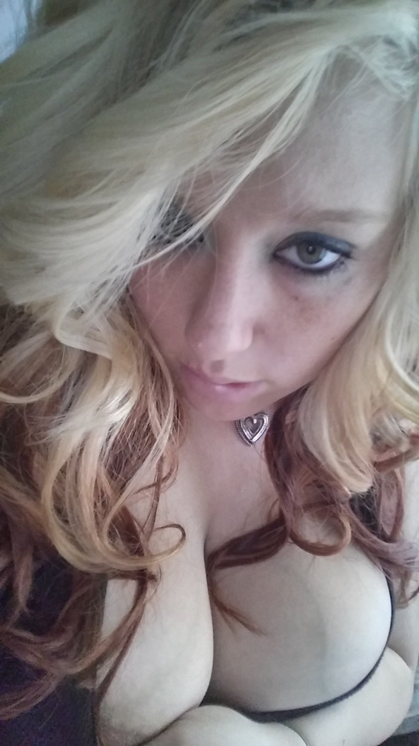 Ashlyn sent by cuck - Sent yours on Kik ElVatoLoko97 #t05nY7Ak