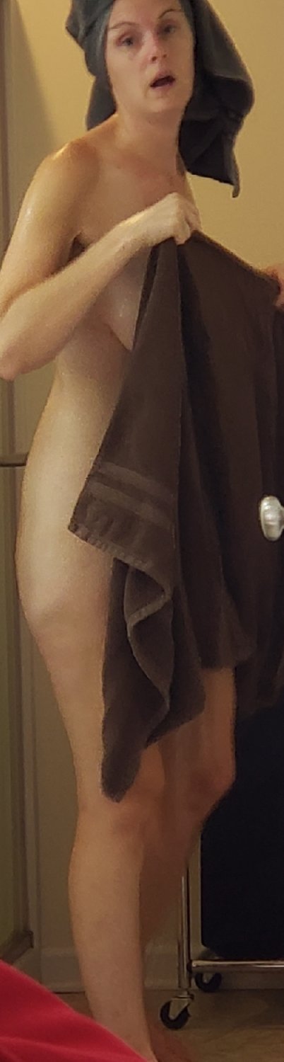 Valerie, naked milf, a real woman, mother of 2, from Pennsylvania #gFIRDmTw