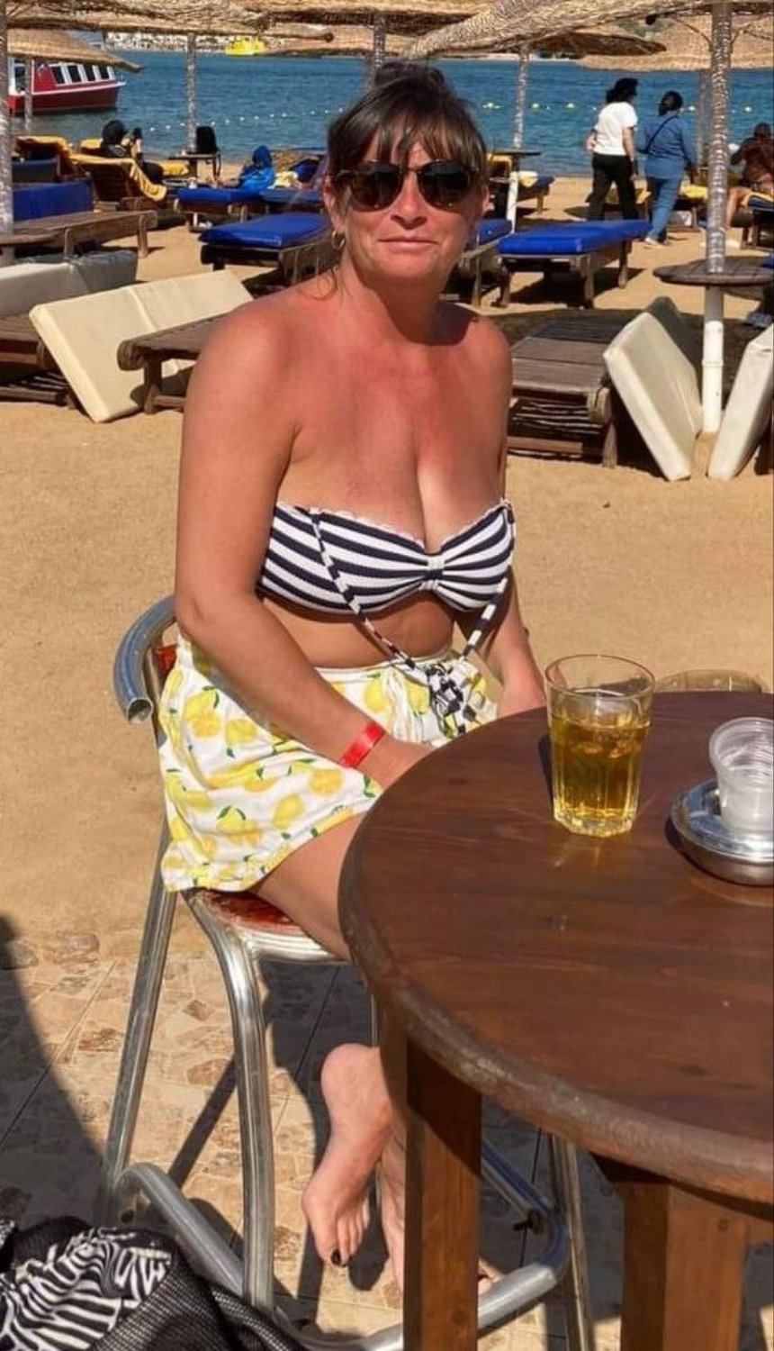 Thicc milf got it right #936d89mu