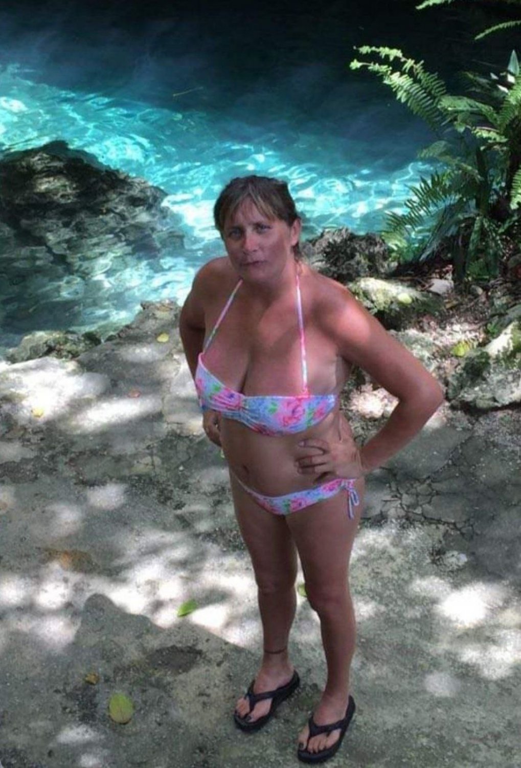 Thicc milf got it right #J0nMnrmj